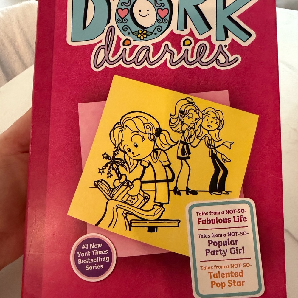 Dork Diaries Pink Book